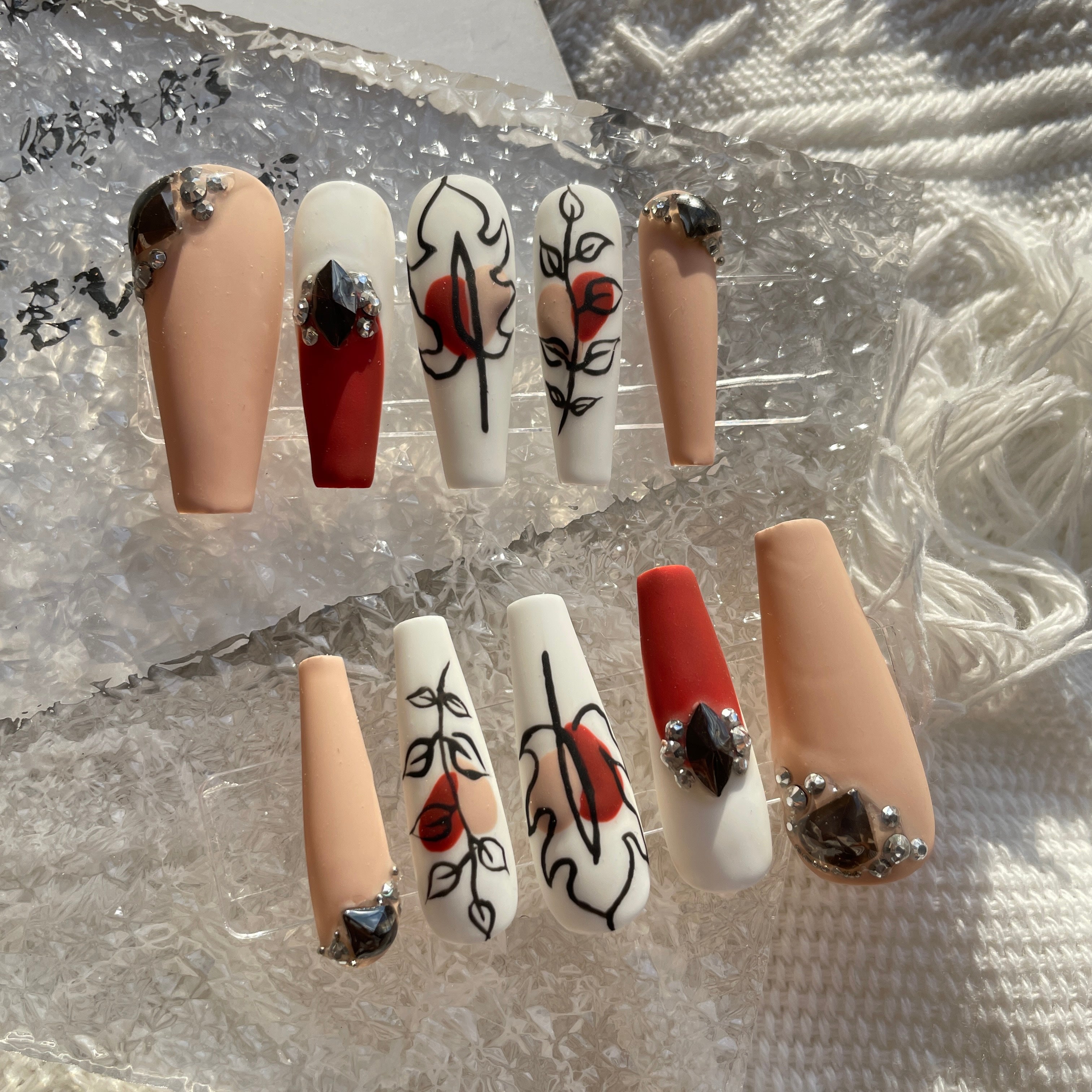 H569-H585 Colorful Press On Nails – Kids Gift Set