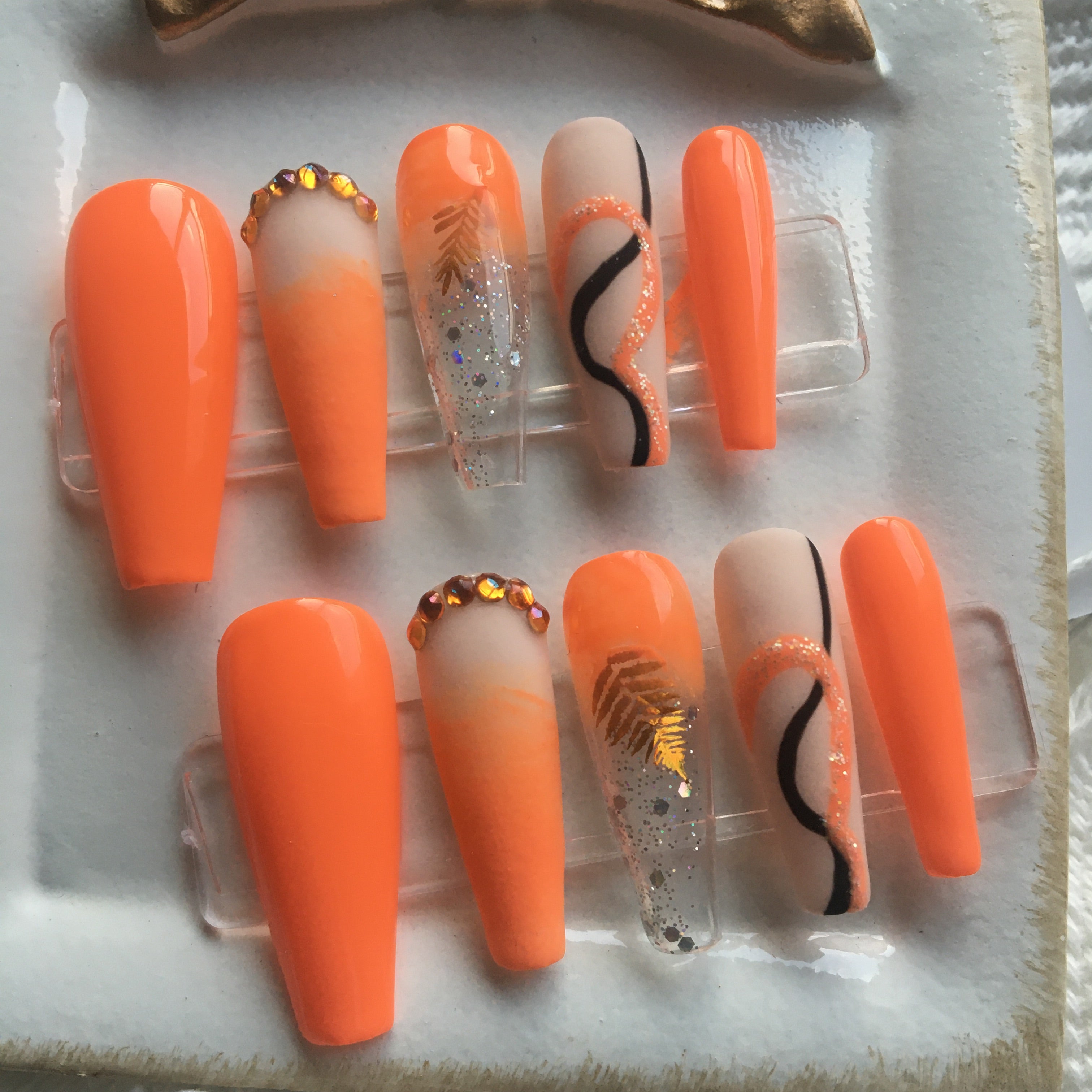 H569-H585 Colorful Press On Nails – Kids Gift Set