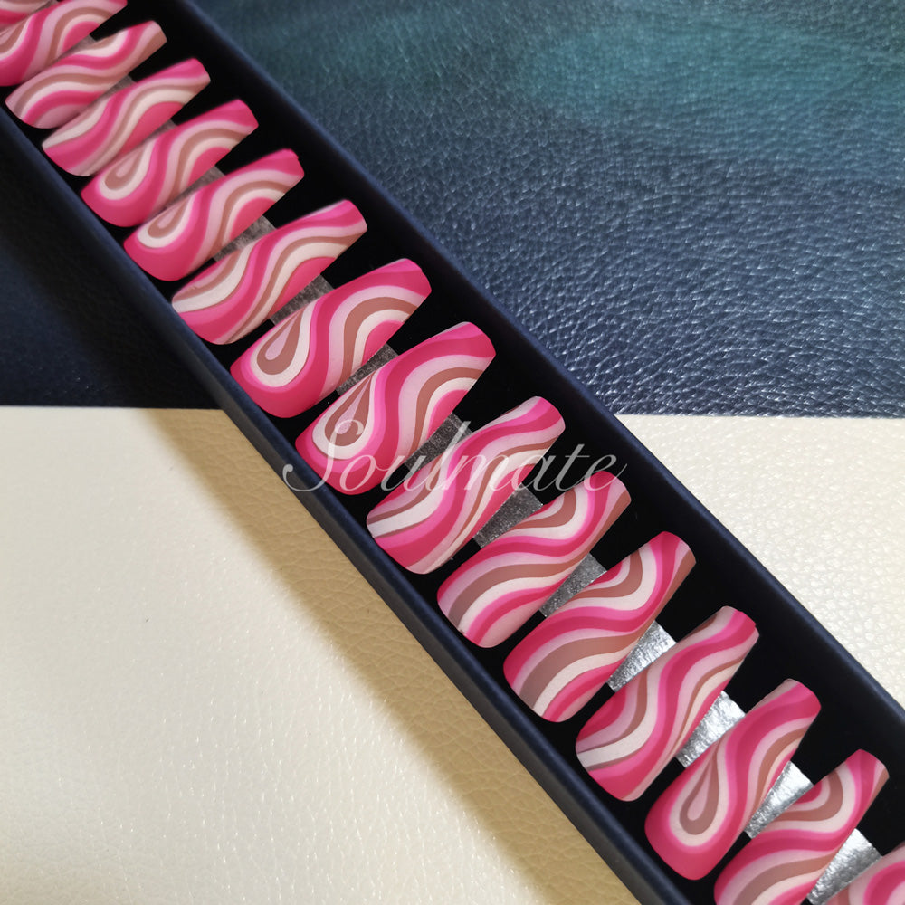 Soulmate  Press On Nails – False Fingernails with Box