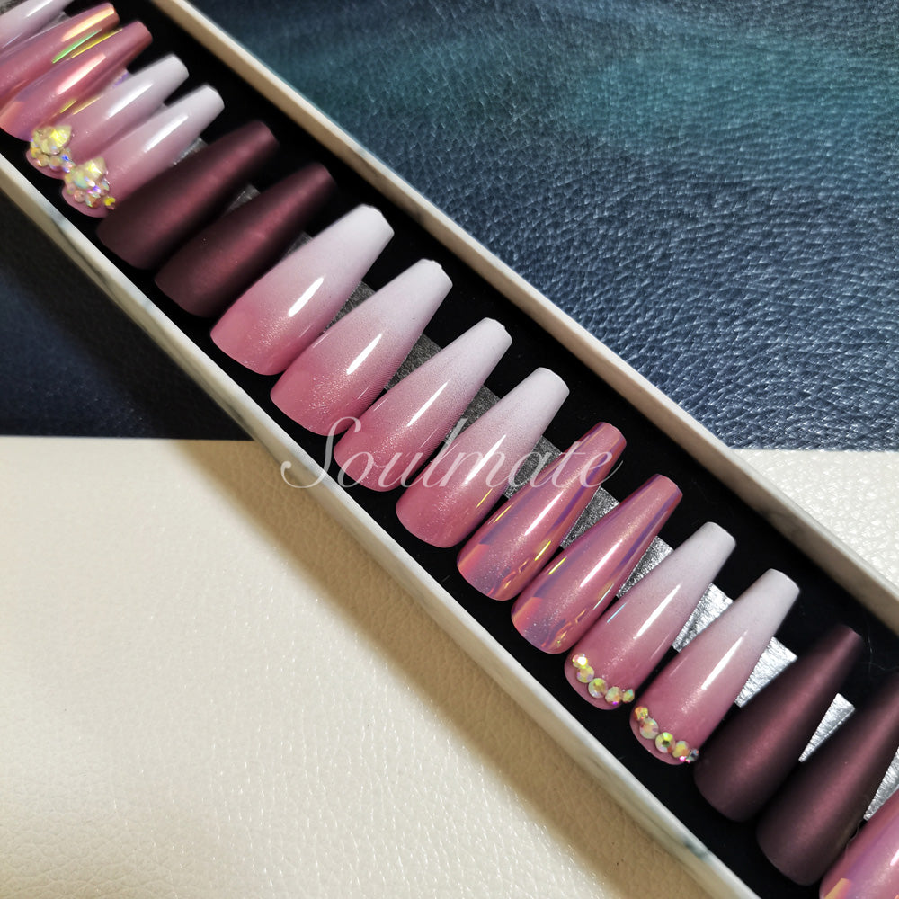 Soulmate  Press On Nails – False Fingernails with Box
