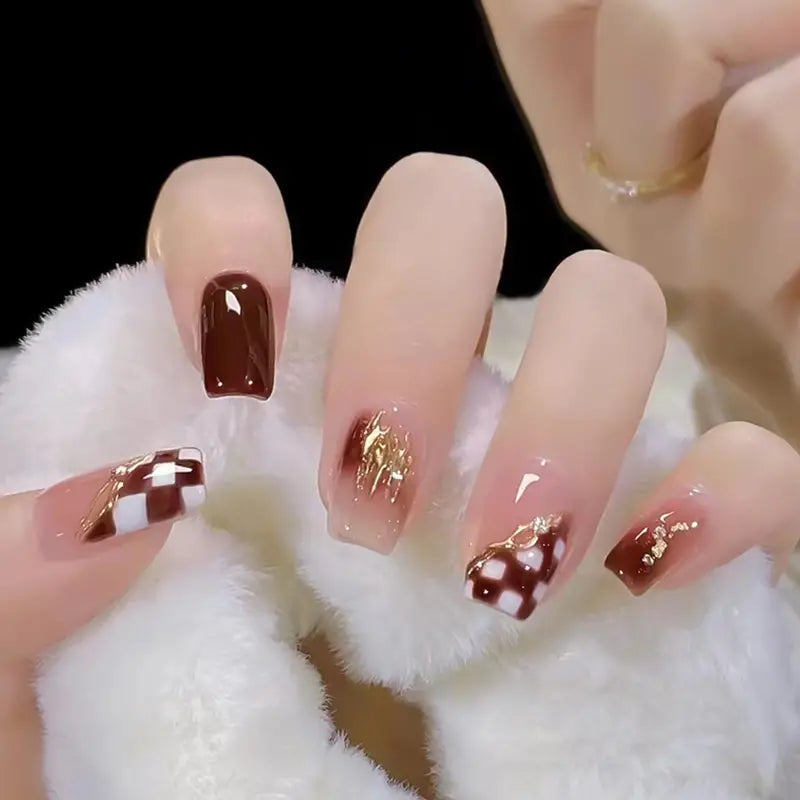 Glossy Checkerboard Press On Nails – Acrylic False Nails for Women